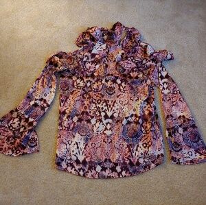 NWOT belle & sky beautiful cold shoulder top
